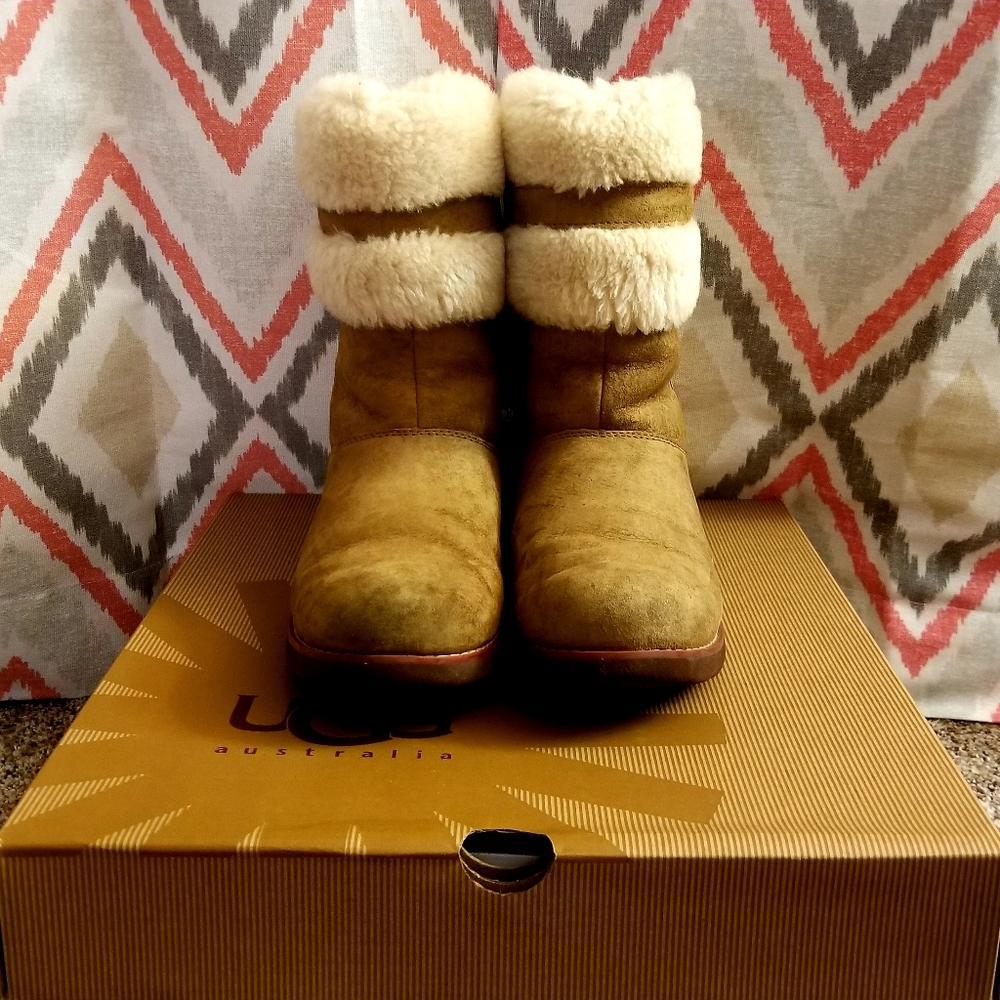 K Skylir UGG Australia *sheepskin cleaner included - Picture 2 of 11
